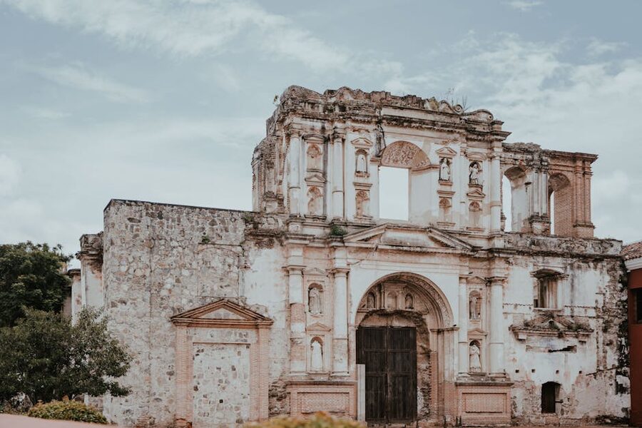 Ruins of Compañía de Jesús church in Antigua Guatemala