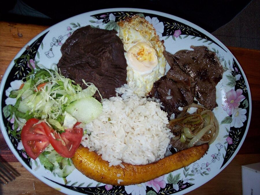Casado tico set lunch Costa Rica
