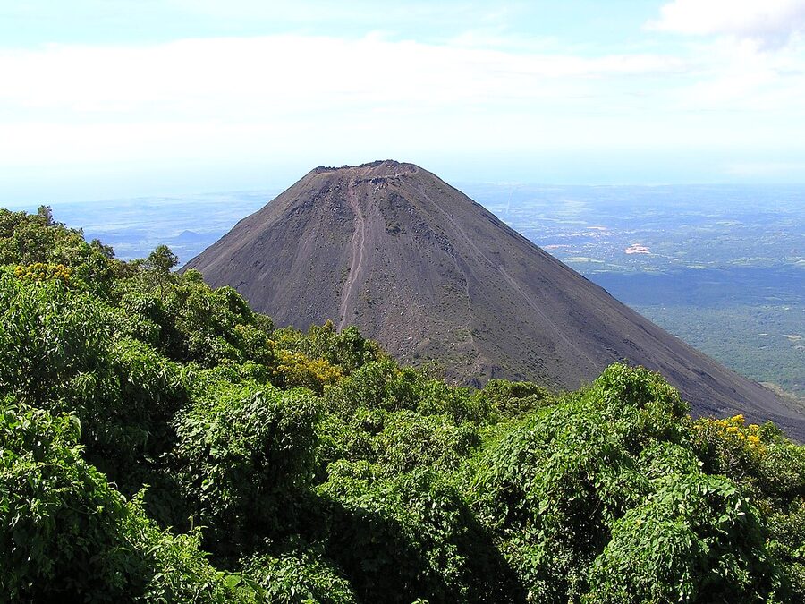 Volcán de Izalco perfect cone seen from Cerro Verde, El Salvador
