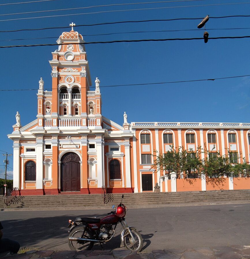 Iglesia Xalteva Granada Nicaragua