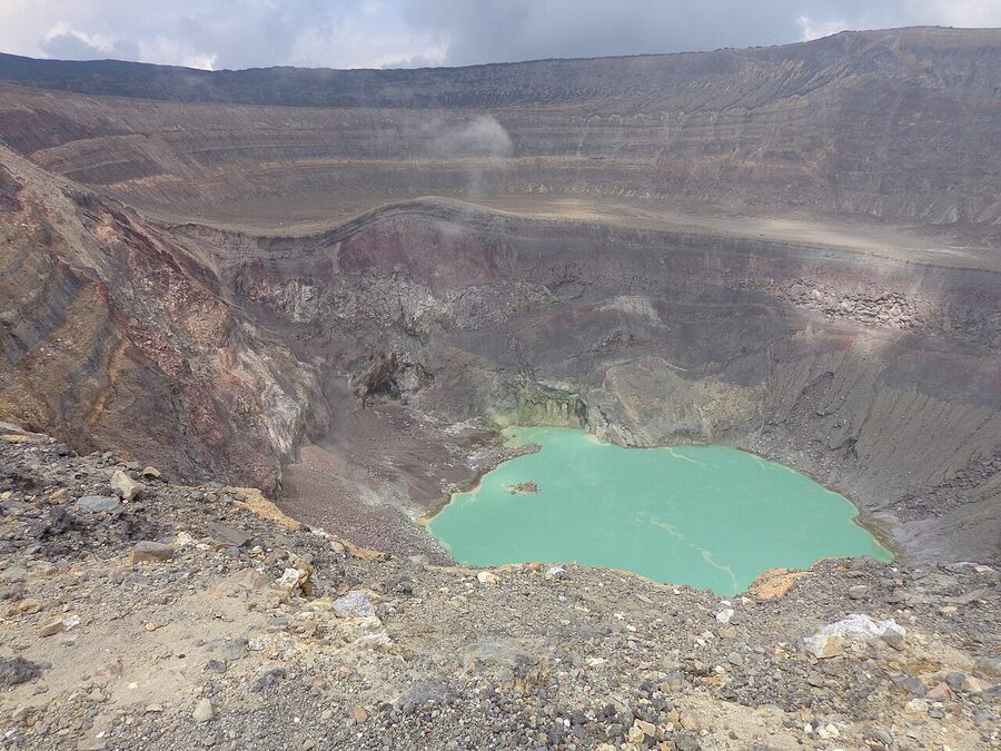 Turquoise sulphur lake in the crater of Volcan Santa Ana, El Salvador